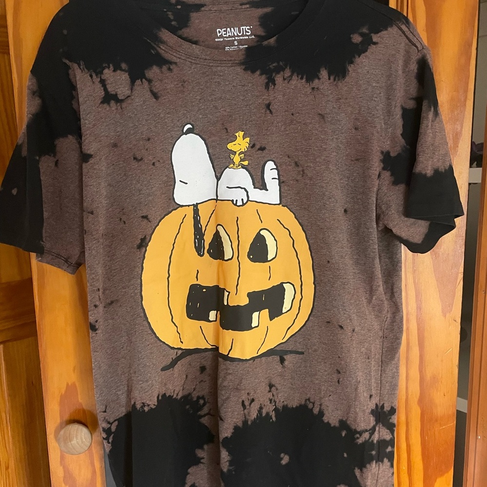 Peanuts Brown Tie-Dye T-Shirt